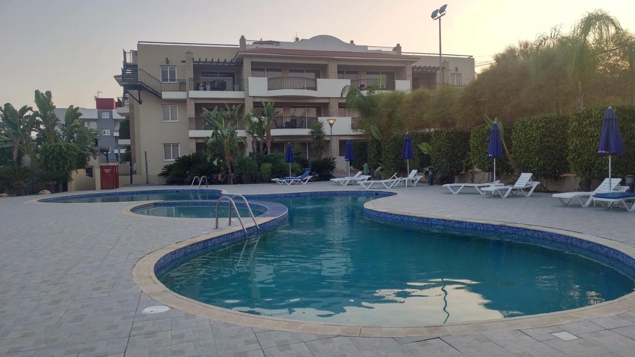 Pyla Gardens D5 Apartment Luaran gambar