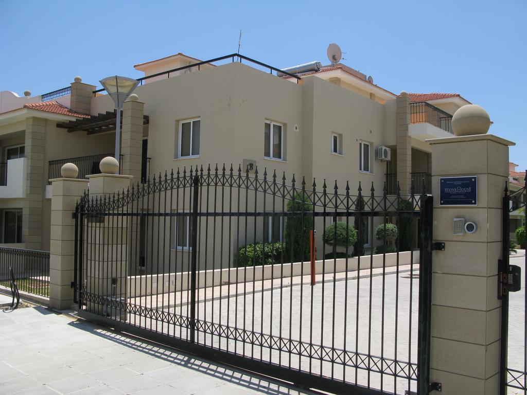 Pyla Gardens D5 Apartment Luaran gambar