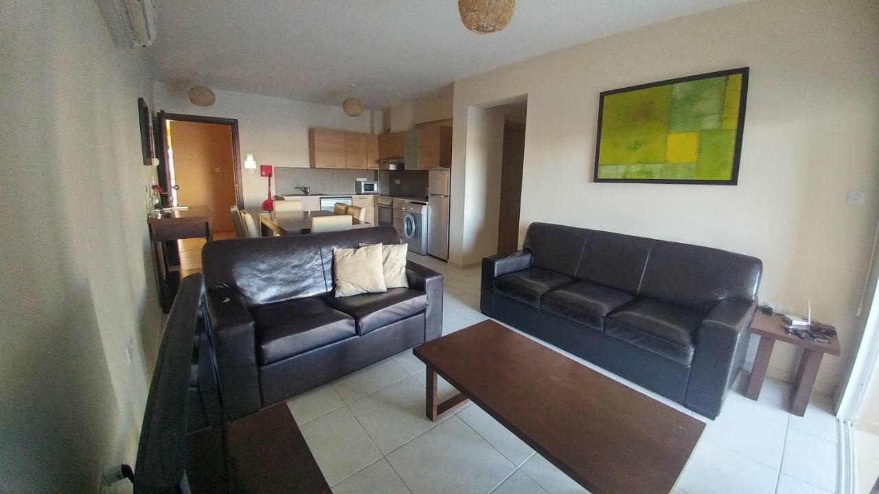 Pyla Gardens D5 Apartment Luaran gambar